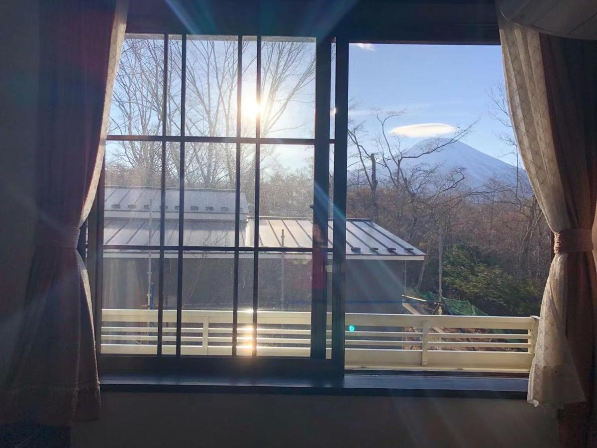Pension Marieペンションマリエ Yamanakako Exterior photo